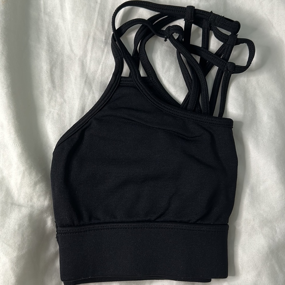 Fabletics Sports Bra - Picture 4 of 4